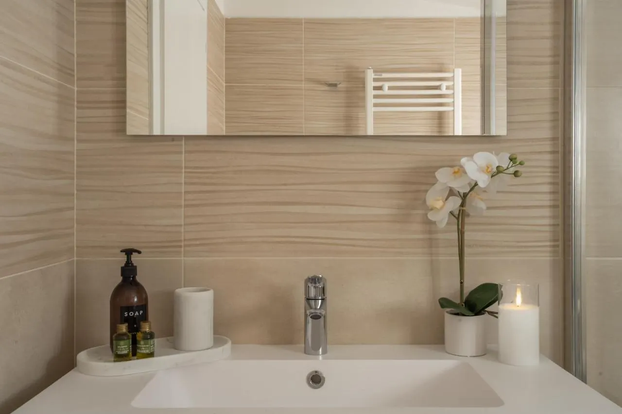 Sant'Aponal Cozy Apartment With Balcony R&R Venice