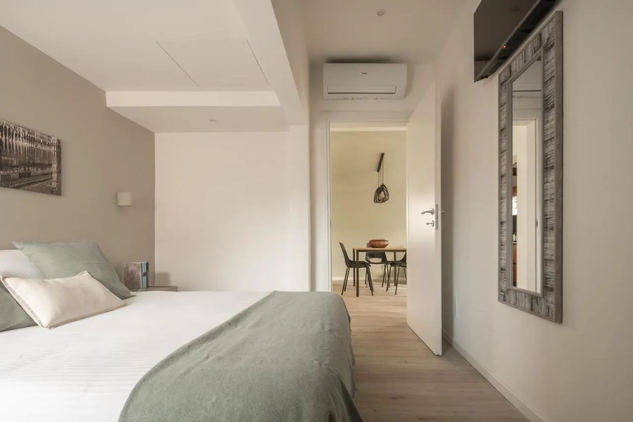 Sant'Aponal Cozy Apartment With Balcony R&R Venice